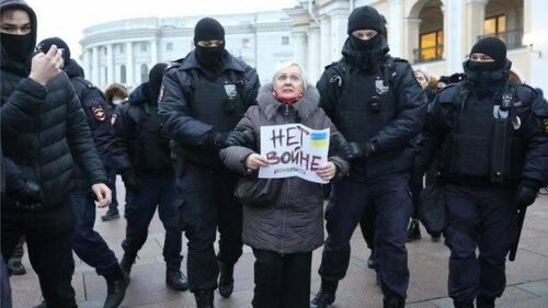 Хроники позорного вторжения, 13 марта 2022 года: Z-мародеры, подвальный Кадыров и "зелёные ленты"