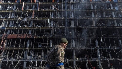 Україна просить допомоги наступальною зброєю, щоб «виграти війну»