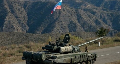 В Нагорном Карабахе ввели военное положение
