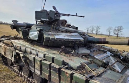 "Основной боевой танк (ОБТ) вс рф - Т-72 и целый ряд его модификаций..." - Костянтин Машовець