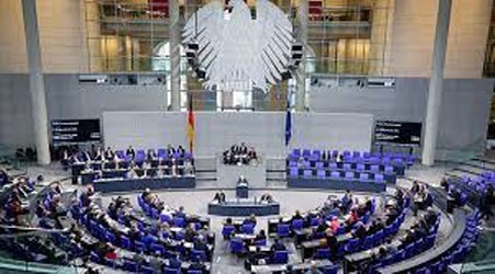 "Немецкое правительство теперь частично виновато в массовых убийствах в Буче и Мариуполе"