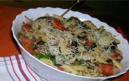 Бабусині страви: Теплий салат "Ситна вечеря"