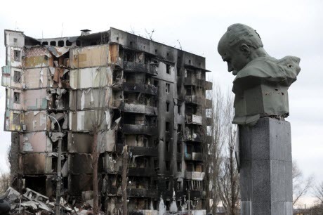 Восстановить Украину: Новые дома и чувство принадлежности