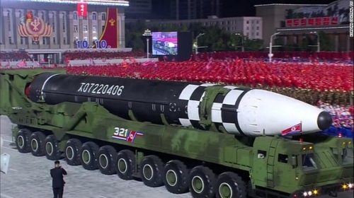 Північна Корея вперше за п‘ять років випустила балістичну ракету над Японією