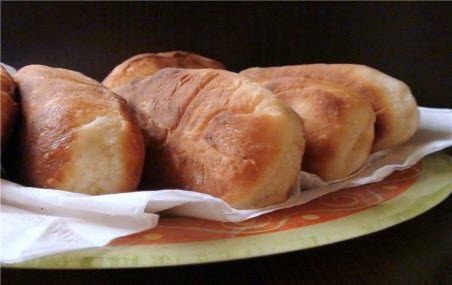Бабусині страви: "Смажені пиріжки з шинкою та сиром"