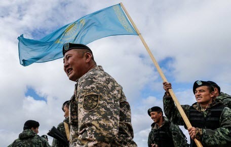 Казахстан обновляет военную доктрину, видимо, с учетом российской угрозы