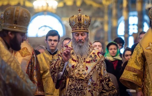 Печерский Холм: Московско-религиозный фанатизм