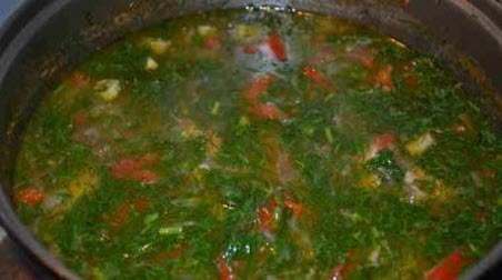 Бабусині страви: "Гостренький суп з помідорчиками"
