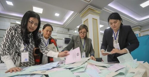 Дострокові парламентські вибори в Казахстані: є повідомлення про затримання