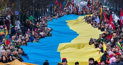 Вільнюс у день саміту підніме 33 тисячі українських прапорів, щоб Україна стала 33-м членом НАТО