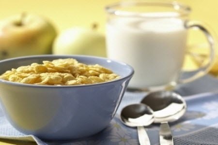 Чого не варто їсти з ранку, якщо хочете зберегти здоров'я