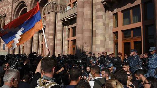 Сито Сократа: Армения: переворот на финишной прямой