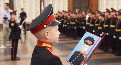 Росія планує призивати в армію чоловіків з нових окупованих територій України