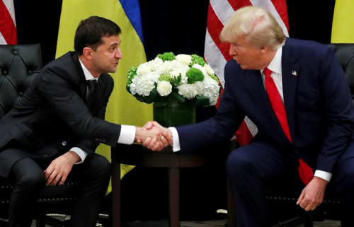 Зеленський закликає США посилити допомогу Україні. Запросив Дональда Трампа відвідати Київ