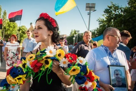 СYNIC: Политический дискурс Украины: "шипы" раздуваются вовнутрь