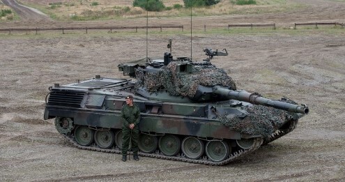 "Leopard 1: недостатки “картонного” танка и пути их устранения" - Александр Коваленко