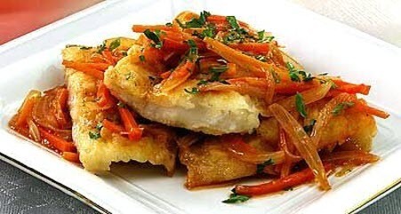 Бабусині страви: "Риба під овочевим маринадом в мультиварці"