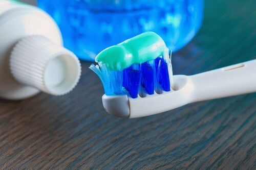 Как не испортить зубными пастами здоровые зубы
